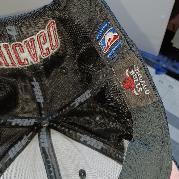 NBA Chicago Bulls 6x Champion Patches Luxury Pro Standard Adjustable Snapback - Picture 4 of 6